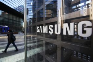 Samsung should brace itself for a tough 2025, warn analysts